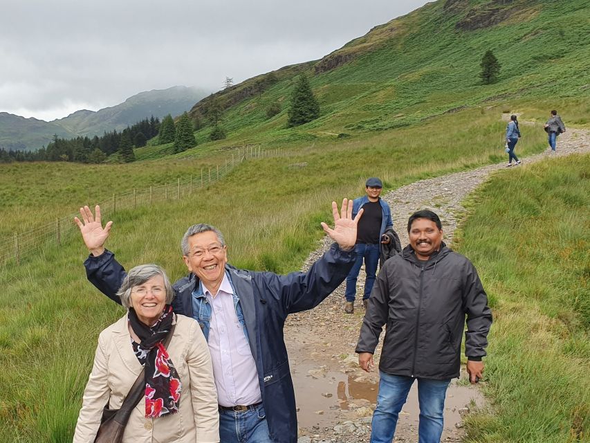 From Manchester: Lake District Sightseeing Day Trip - Starting at Manchester Airport and heading north
