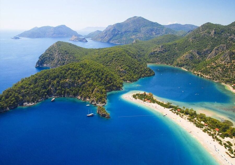 From Marmaris: Fethiye Blue Lagoon Day-Trip with Lunch - The guides make the long day easier