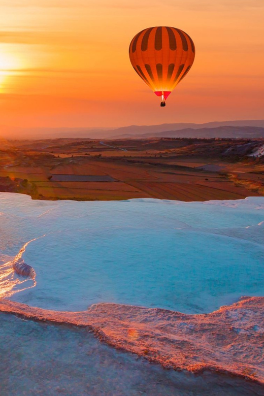 From Marmaris: Pamukkale Balloon Flight Day Trip with Lunch - Cotton Castle, Cleopatra’s Pool, and Hierapolis