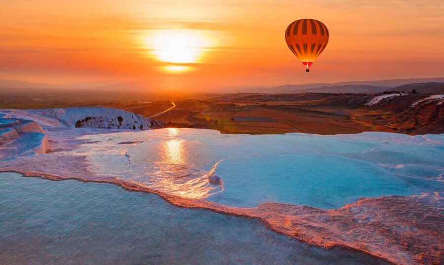 From Marmaris: Pamukkale Balloon Flight Day Trip with Lunch - Who will enjoy this day most