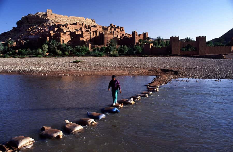 From Marrakech: Ait Benhaddou and Atlas Mountains Day Trip - Guiding, group size, and the level of comfort