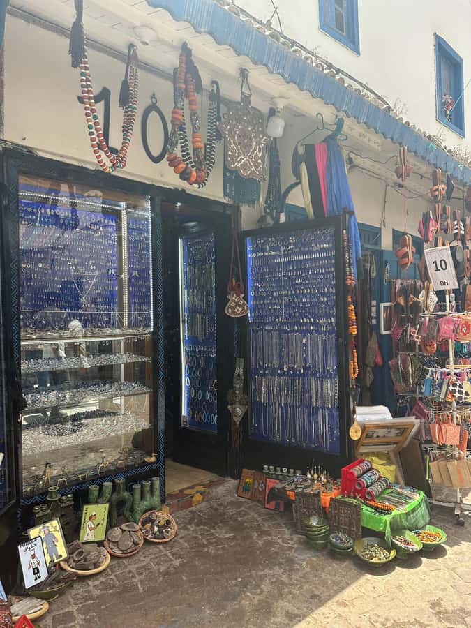 From Marrakech: Essaouira Day Trip with Beach Activities - Lunch, seafood, and time management