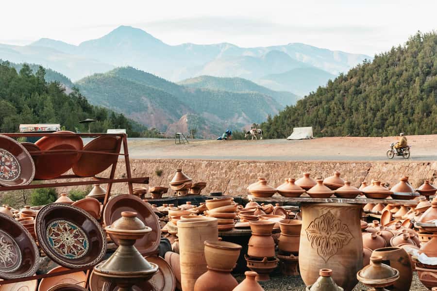 From Marrakech: High Atlas Mountains and 5 Valleys Day Trip - Guides make or break a mountain day