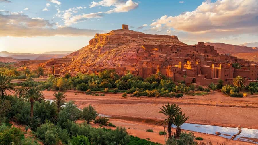 From Marrakech: Ouarzazate & Ait Benhaddou Guided Day Trip - Ait Barka and the First Atlas Views