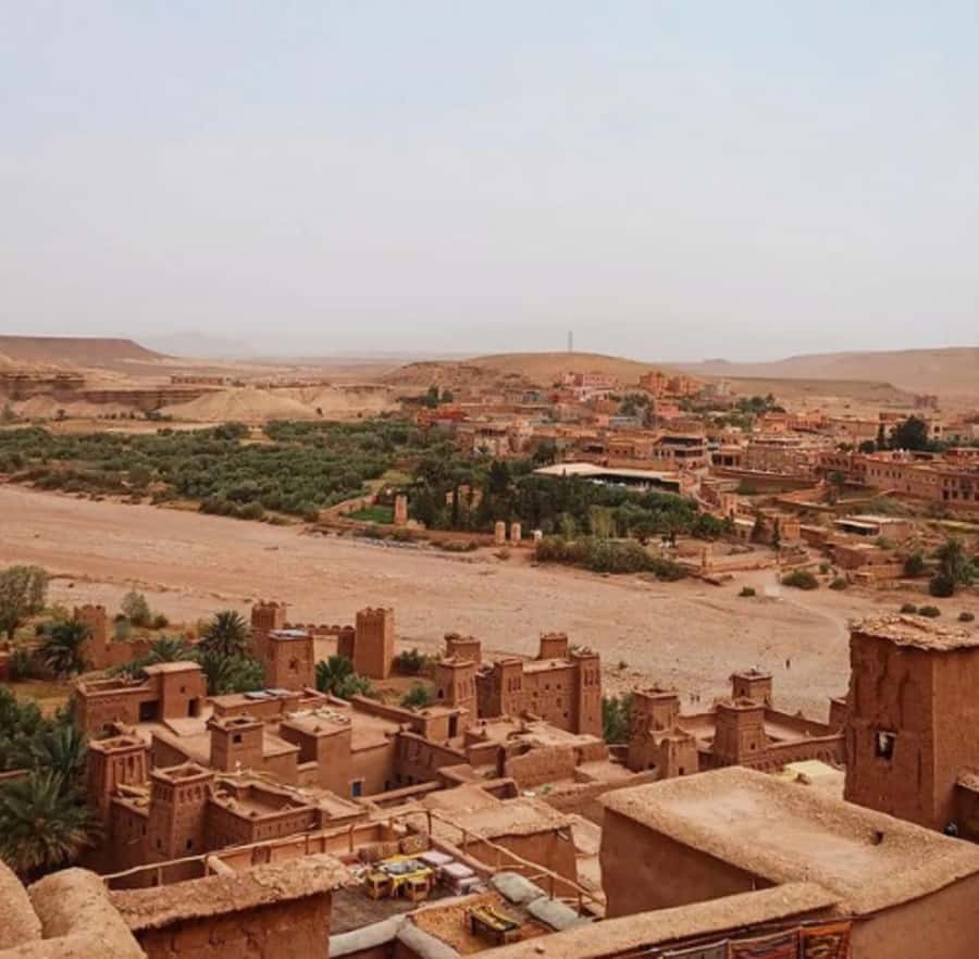 From Marrakech: Ouarzazate & Ait Benhaddou Guided Day Trip - Ouarzazate and Atlas Film Studios