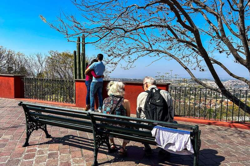 From Mexico City: San Miguel de Allende Day Trip - Independence, art, and the guide’s storytelling