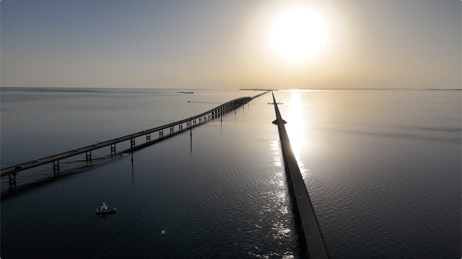 From Miami: Day Trip to Key West with optional Hotel pick up - 7:00 a.m. at the Holiday Inn Port of Miami