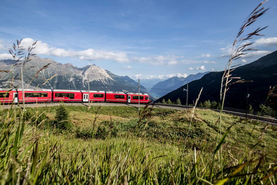 From Milan: Bernina Train Day Trip to Tirano & St. Moritz - Starting in Milan at Piazza IV Novembre