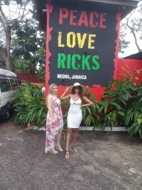 From Montego Bay: Negril Day Trip and Rick's Café Sunset - Who will enjoy this Negril trip most?