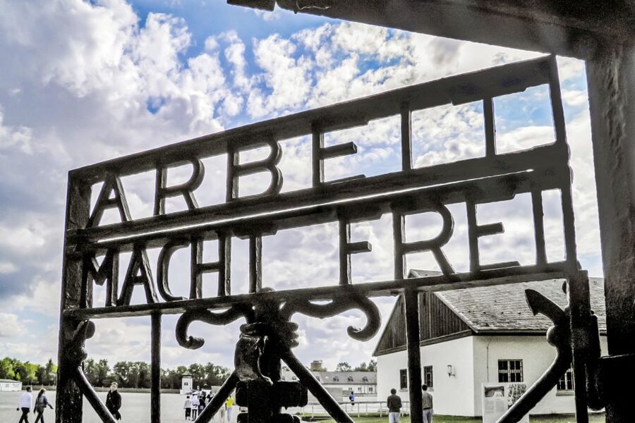 From Munich: Dachau Memorial Site Half-Day Trip - Meeting Radius Tours and taking the train