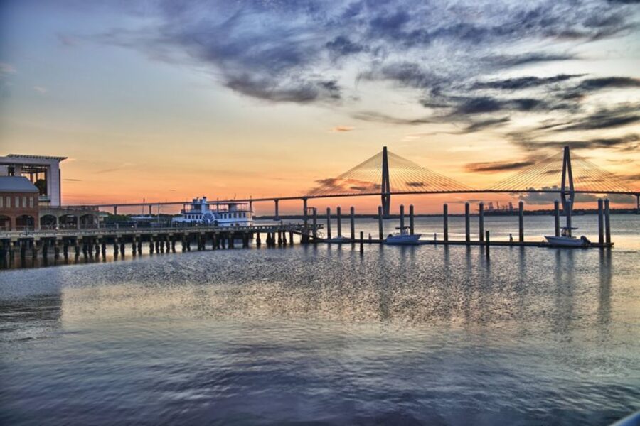 From Myrtle Beach: Charleston Day Trip, Boone Hall & Cruise - A narrated harbor cruise aboard Carolina Belle