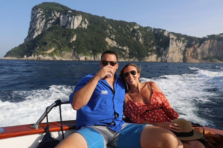 From Naples: Capri Boat Day Trip with Drinks - Who should book this boat day
