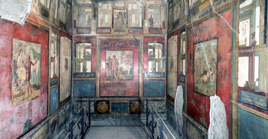 From Naples: Day Trip to Pompeii with skip the line - Leaving Naples by Shuttle