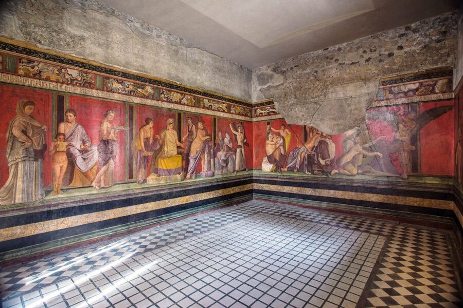 From Naples: Herculaneum, Mount Vesuvius & Pompeii Day Trip - Starting in Naples and riding south