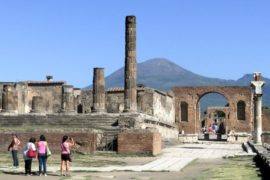 From Naples: Pompeii & Amalfi Coast Full-Day Trip with Lunch - Pompeii after the coast
