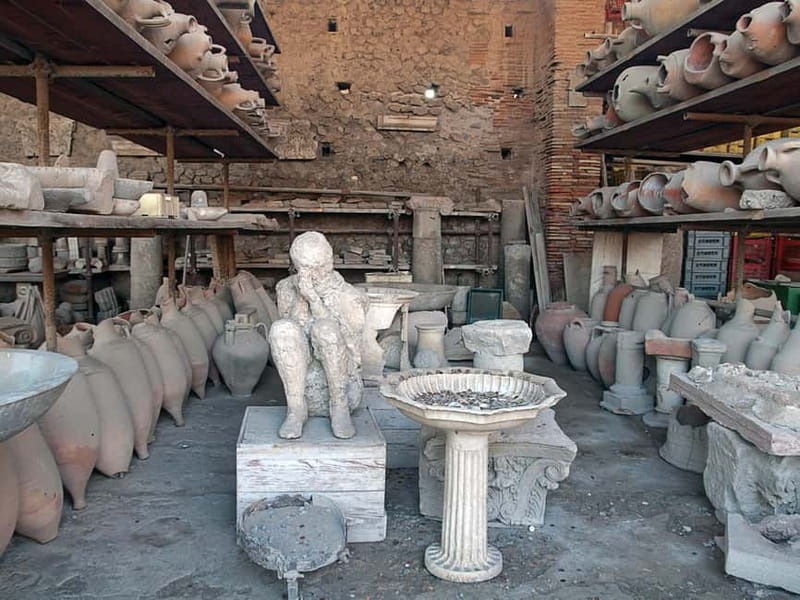 From Naples Port: Pompeii and Mt. Vesuvius Day Trip - How the audioguide changes the Pompeii visit