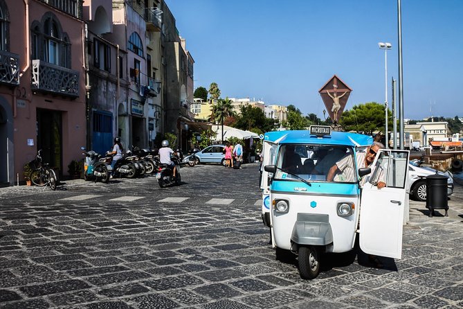 From Naples: Procida Island Day Trip with Lunch - Exploring Procida at your own pace