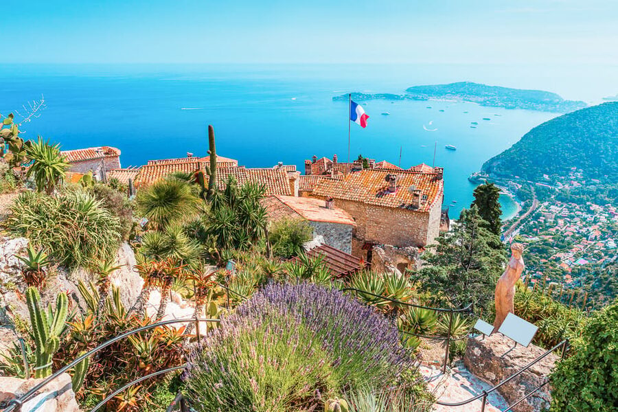 From Nice: Eze, Monaco, and Monte Carlo Half-Day Trip - Who should book this tour?