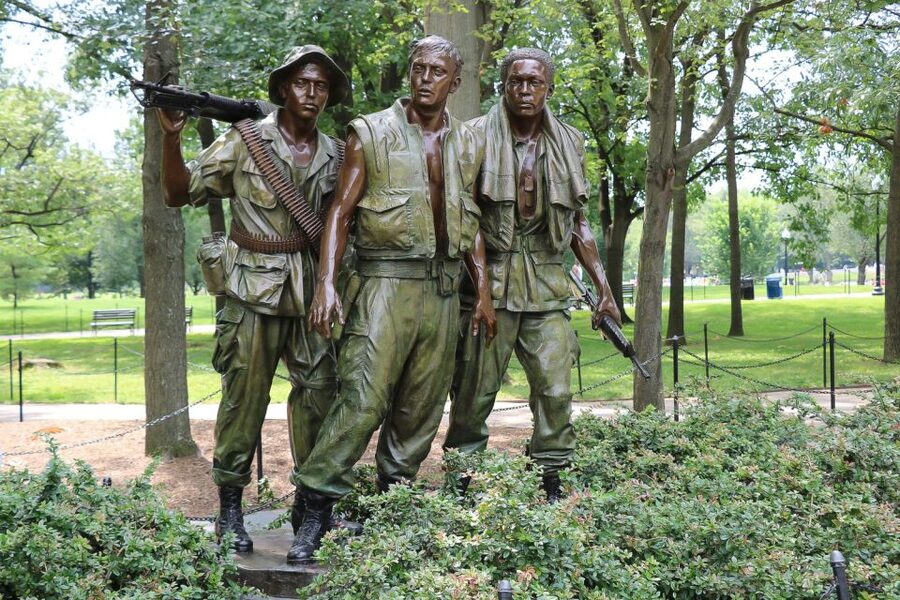 From NYC: Guided Day Trip to Washington DC by Van or Bus - Georgetown and the ceremonial side of Washington