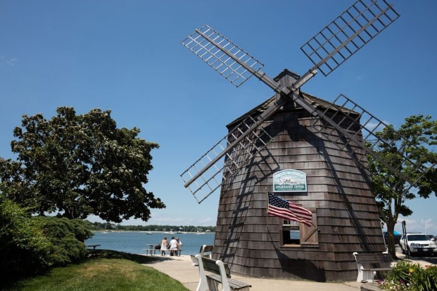 From NYC: Hamptons, Sag Harbor, and Outlet Shopping Day Trip - Key points to know before booking