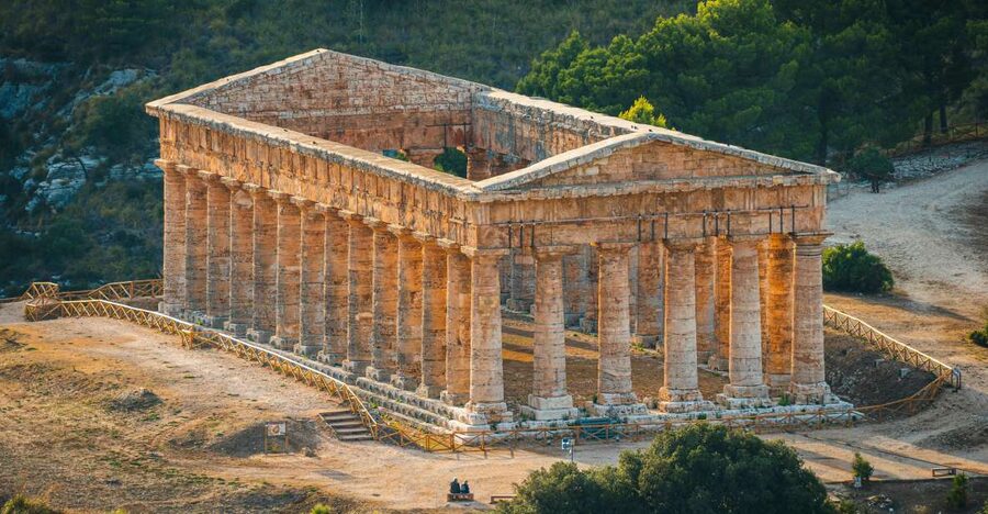 From Palermo: Day Trip to Erice, Segesta and Salt Pans - Erice in 2.5 hours: the day’s most atmospheric stop
