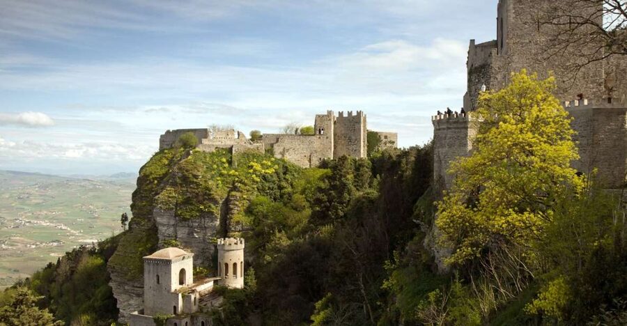 From Palermo: Erice and Marsala Day Trip with Lunch - Erice, where Sicily turns medieval