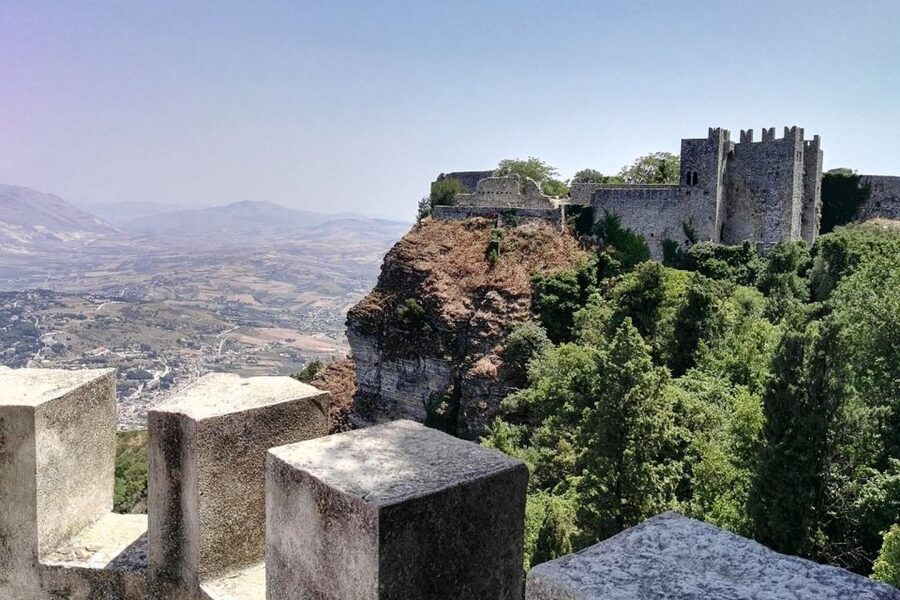 From Palermo: Erice, Salt Pans, and Segesta Day Trip - Weather, clothing, and practical preparation
