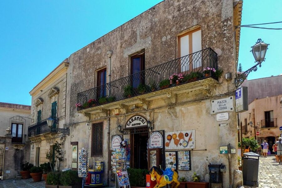 From Palermo: Erice, Salt Pans, and Segesta Day Trip - Should you book the Erice, Salt Pans, and Segesta trip?