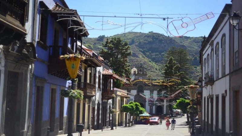 From Palmas: Pico de las Nieves & Roque Nublo Full-Day Trip - San Mateo and the local market option