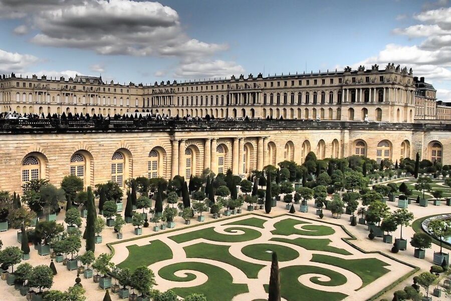 From Paris: Giverny and Versailles Private Full-Day Trip - Key points to know before booking