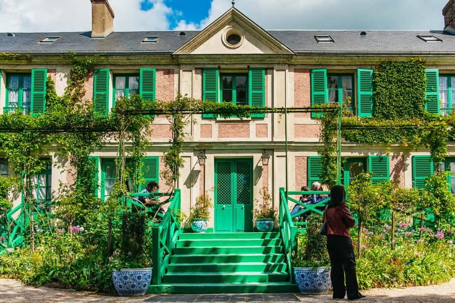 From Paris: Giverny, Monet’s Home & Gardens Half-Day Trip - Meeting at Place du Général Kœnig
