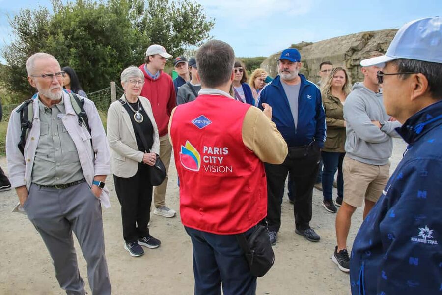 From Paris: Normandy D-Day Beaches Day Trip - Longues-sur-Mer and the Atlantic Wall