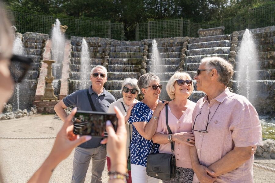 From Paris: Versailles Full-Day Trip by Train - The gardens, fountains, and a proper pause for lunch