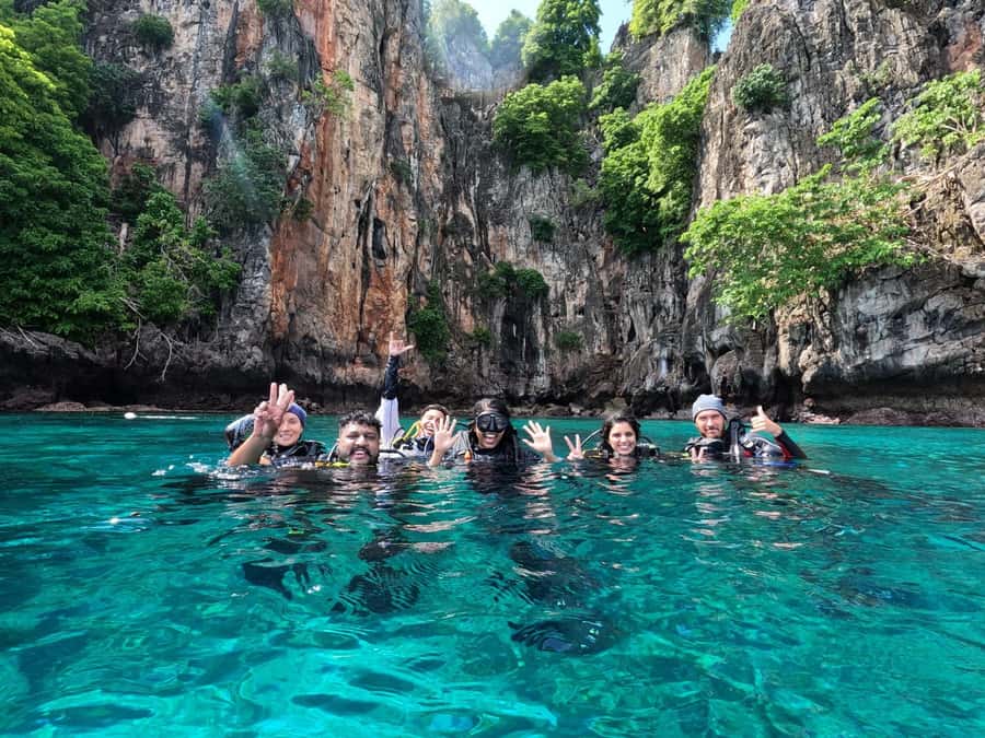 From Phi Phi: Beginner Scuba Diving Day Trip with 2 Dives - Key points to know before you book