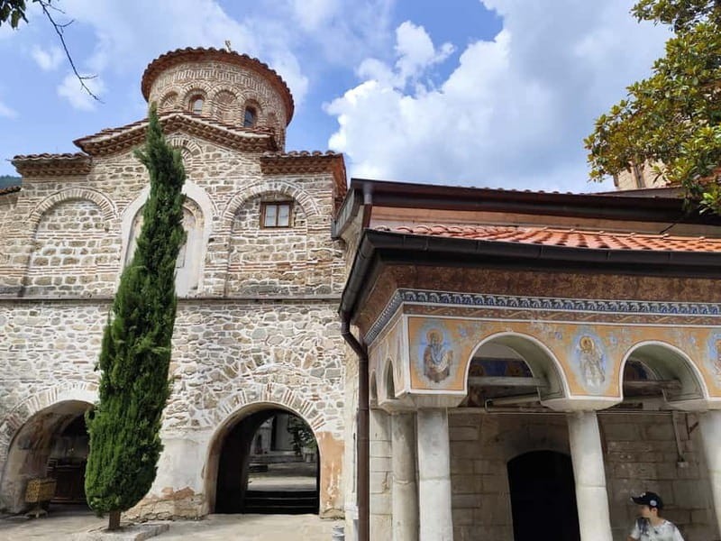 From Plovdiv: Wonderful Bridges and Rhodope Cuisine Day Trip - Rhodope cuisine with a mountain view