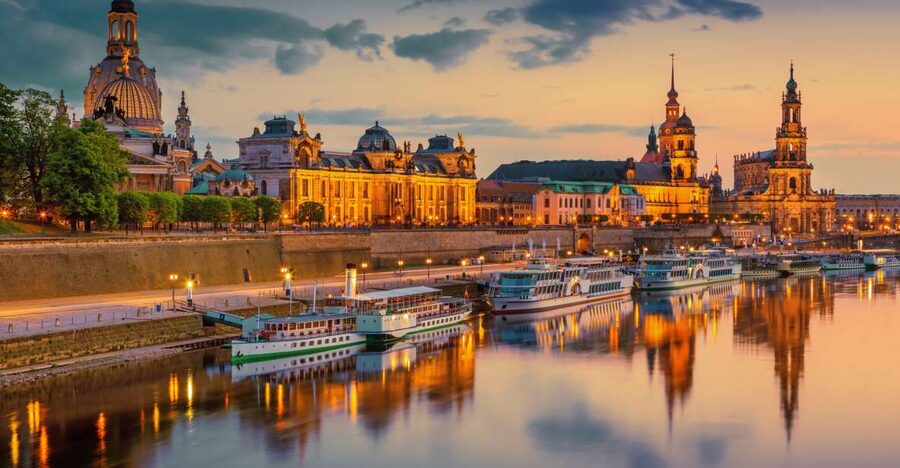 From Prague: Bastei and Dresden Small-Group Day Trip - The two-hour ride from Prague