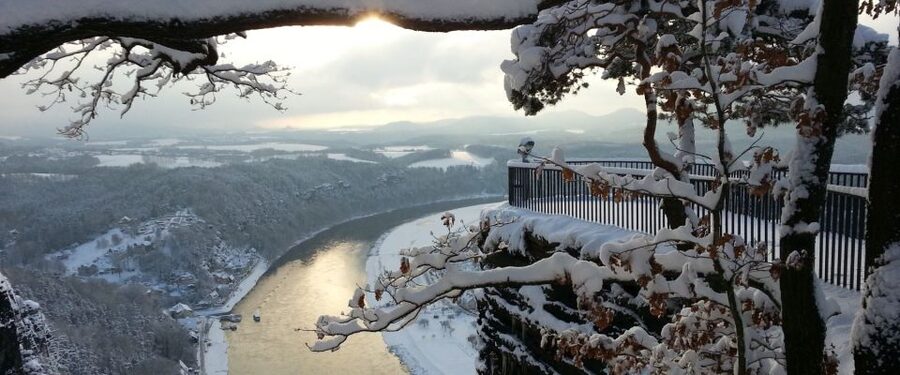From Prague: Bohemian & Saxon Switzerland Iconic Day Trip - A proper Czech lunch between the walks