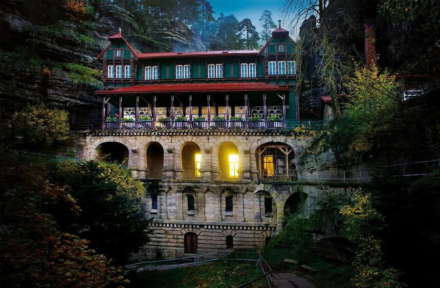 From Prague: Bohemian & Saxon Switzerland Iconic Day Trip - The 100-minute ride from Prague