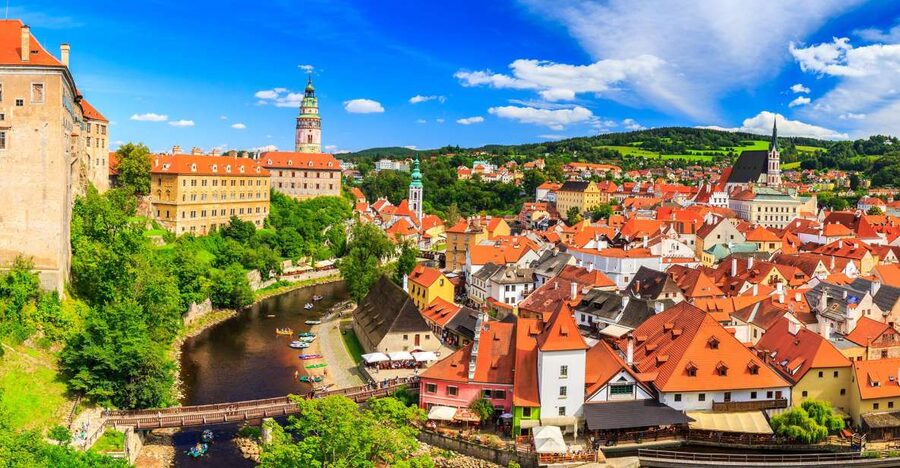 From Prague: Full-Day Trip to Český Krumlov - Three hours on the road, with a useful history lesson