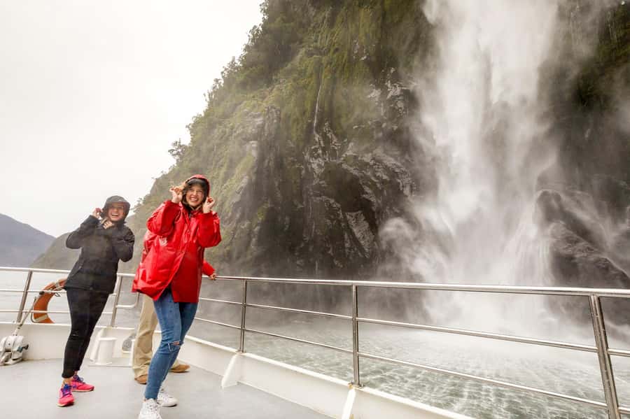 From Queenstown: Milford Sound Day Trip on Premium Coach - Is $170 good value?
