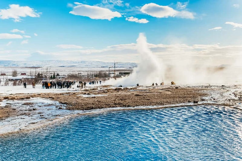 From Reykjavik: Small Group Golden Circle Day Trip - Thingvellir National Park and the meeting of continents