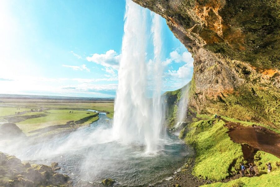 From Reykjavik: South Coast Full-Day Trip - Guides who shape the experience