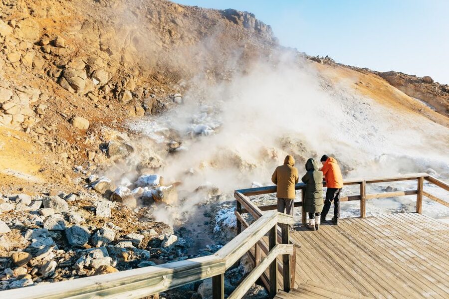 From Reykjavík: Volcanoes and Blue Lagoon Day Trip - Pickup from Reykjavík and the ride toward Kleifarvatn