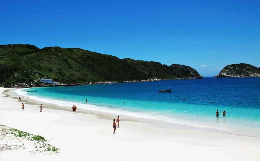 From Rio: Arraial do Cabo - The Brazilian Caribbean Daytrip - The party boat atmosphere