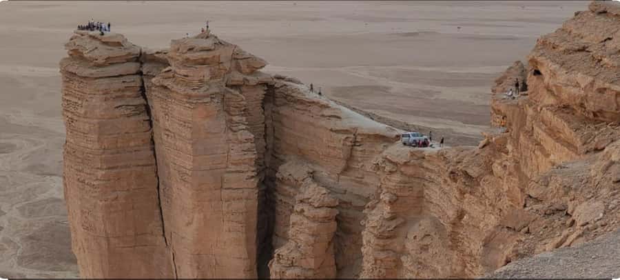 From Riyadh: Tuwaiq Mountains and Najd Plateau Day Trip - Key points to know before booking