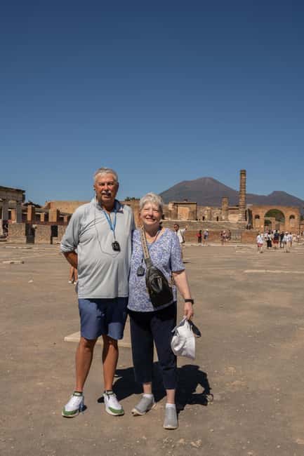 From Rome: Luxury Van Day Trip to Pompeii & Sorrento Lunch - The road to Sorrento and the coastal views