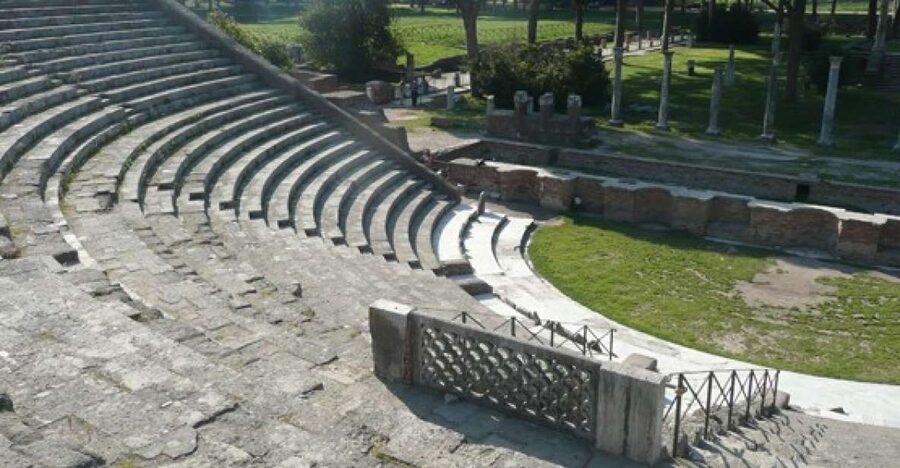 From Rome: Ostia Antica Guided Half-Day Trip by Train - Why Ostia Antica makes a fine break from central Rome