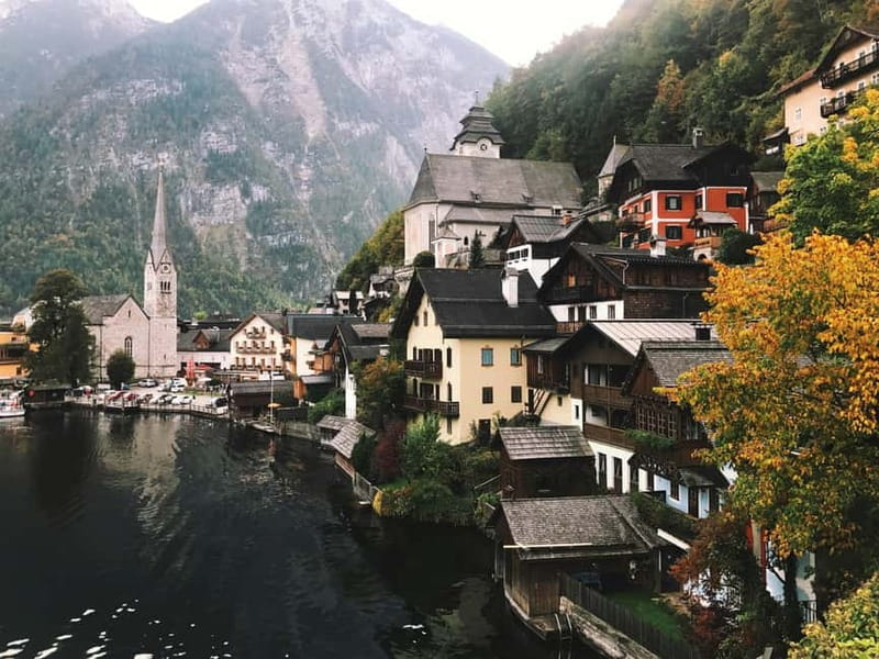 From Salzburg: Private Day Trip to Hallstatt with St. Gilgen - St. Gilgen and the Shores of Lake Wolfgang