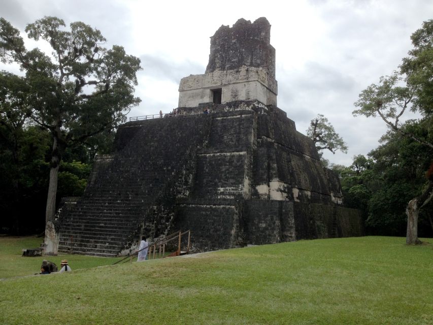From San Ignacio: Tikal Maya Site Day-Trip with Local Lunch - A three-hour guided visit, with time to wander