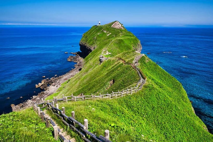 From Sapporo: Hokkaido Highlights Day Trip - A long coastal day from Sapporo